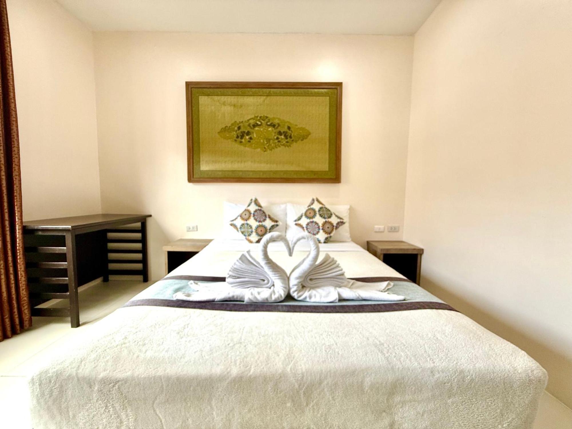 Thai Classic House Patong Экстерьер фото